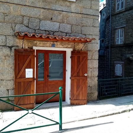Appartement Cours Bonaparte Sartène Buitenkant foto